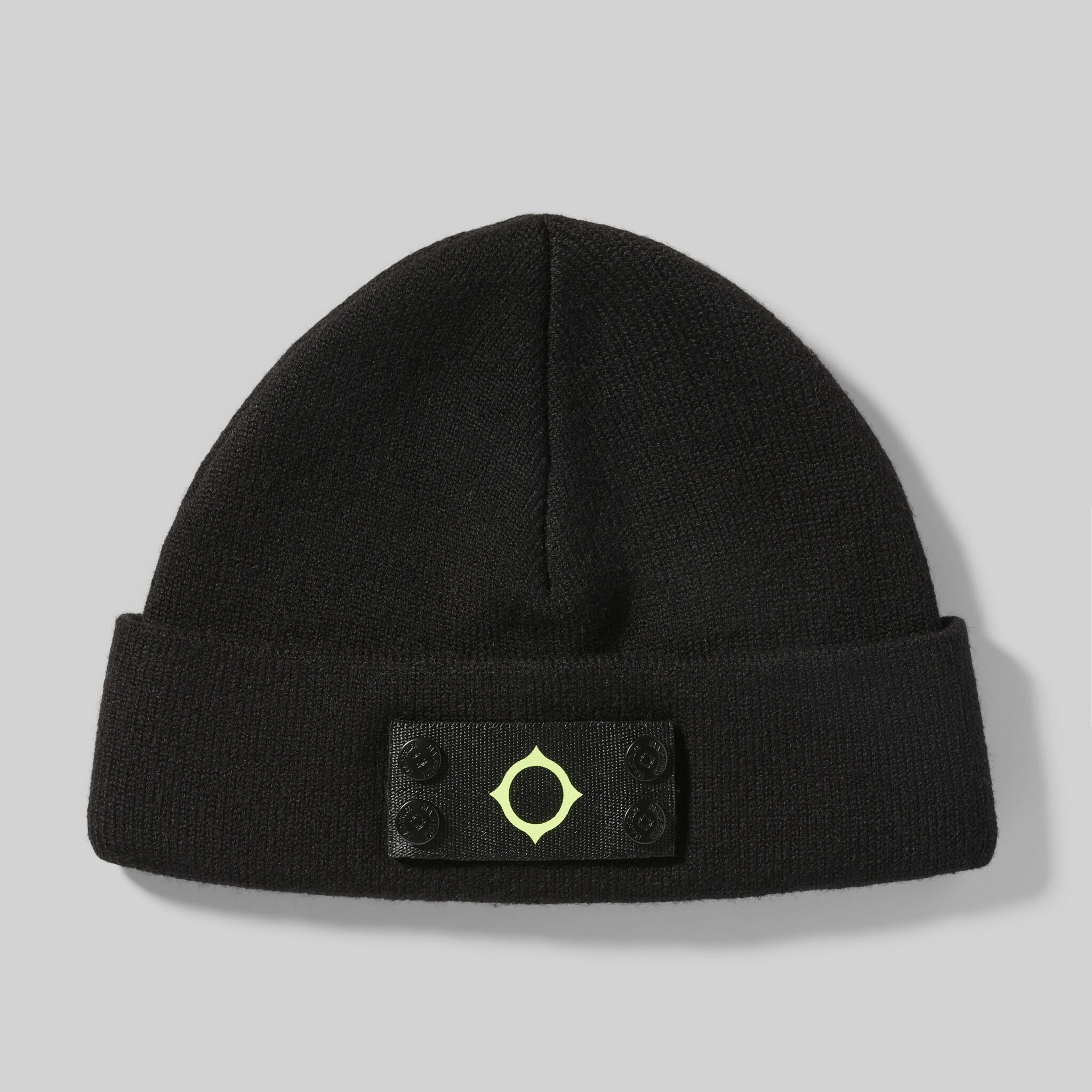 Badge Beanie - Black